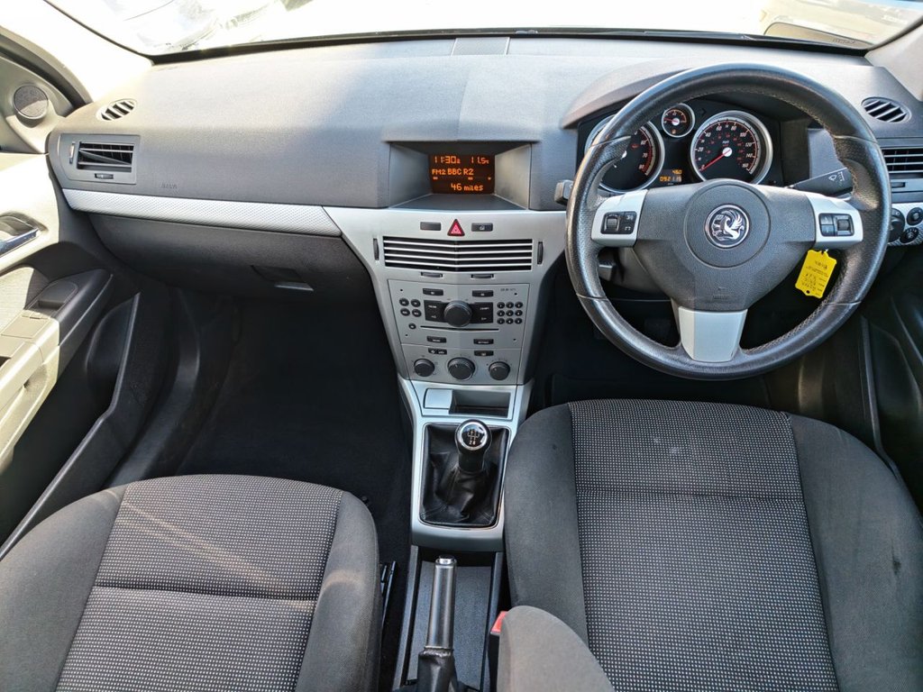 Used Vauxhall Astra 2010 for sale - 77891150: Photo 19