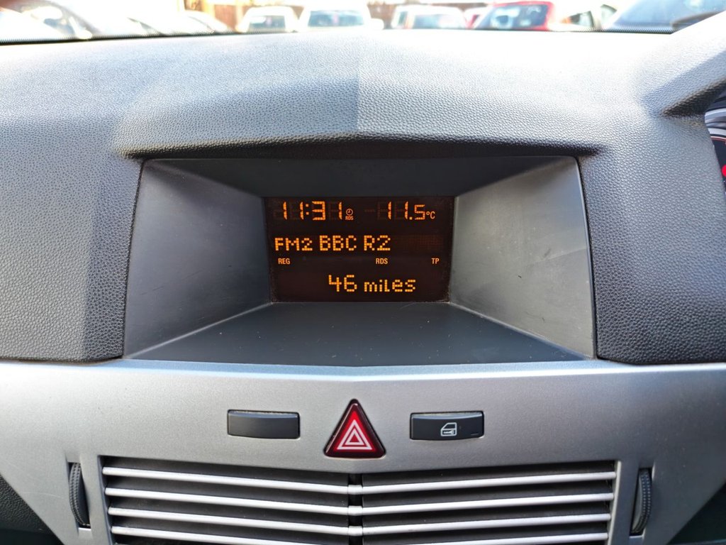 Used Vauxhall Astra 2010 for sale - 77891150: Photo 28