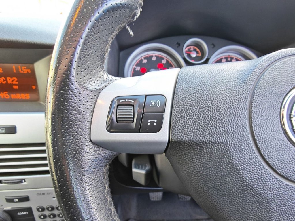 Used Vauxhall Astra 2010 for sale - 77891150: Photo 30