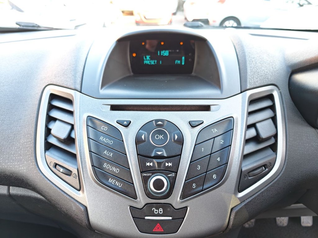 Used Ford Fiesta 2015 for sale - 77719962: Photo 25