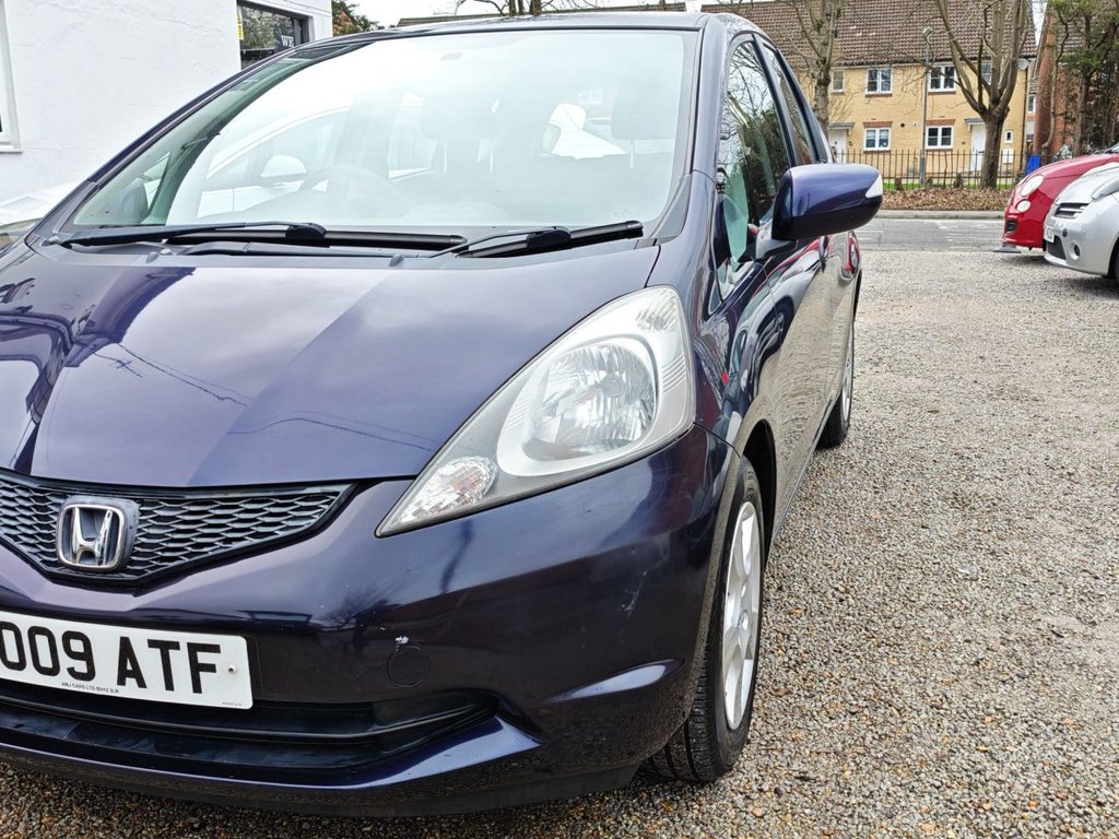 Used Honda Jazz 2009 for sale - 77693557: Photo 12