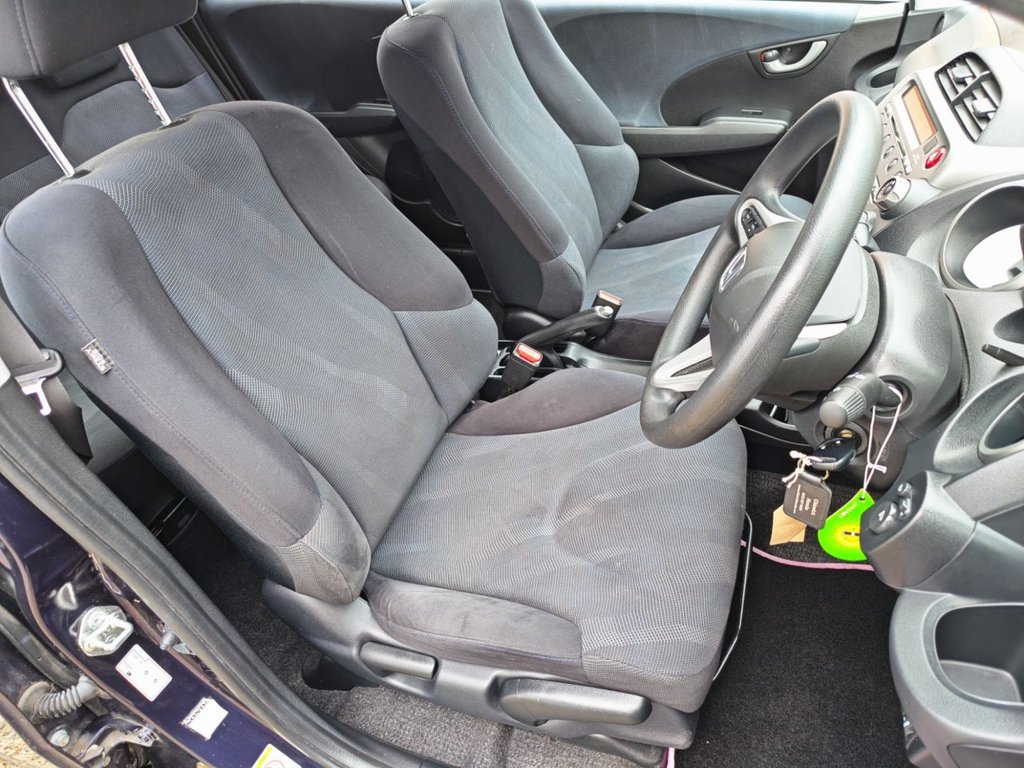 Used Honda Jazz 2009 for sale - 77693557: Photo 16
