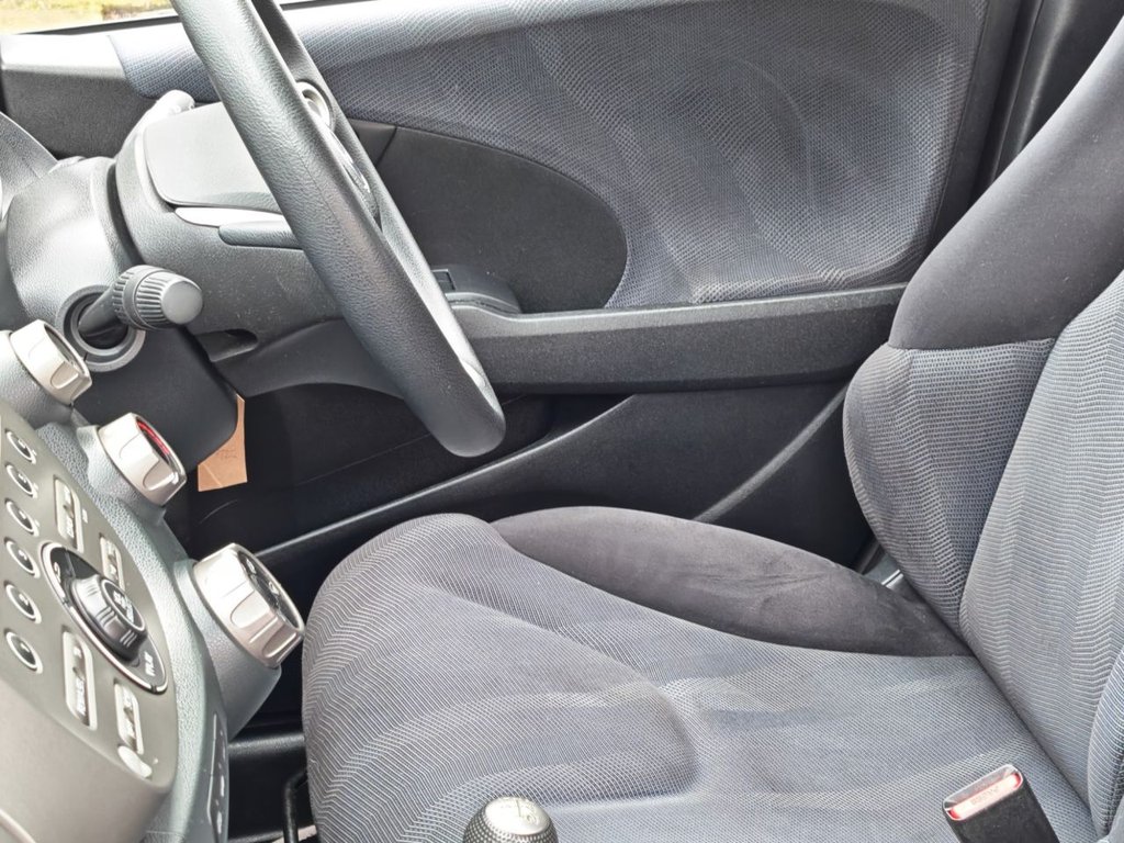 Used Honda Jazz 2009 for sale - 77693557: Photo 25