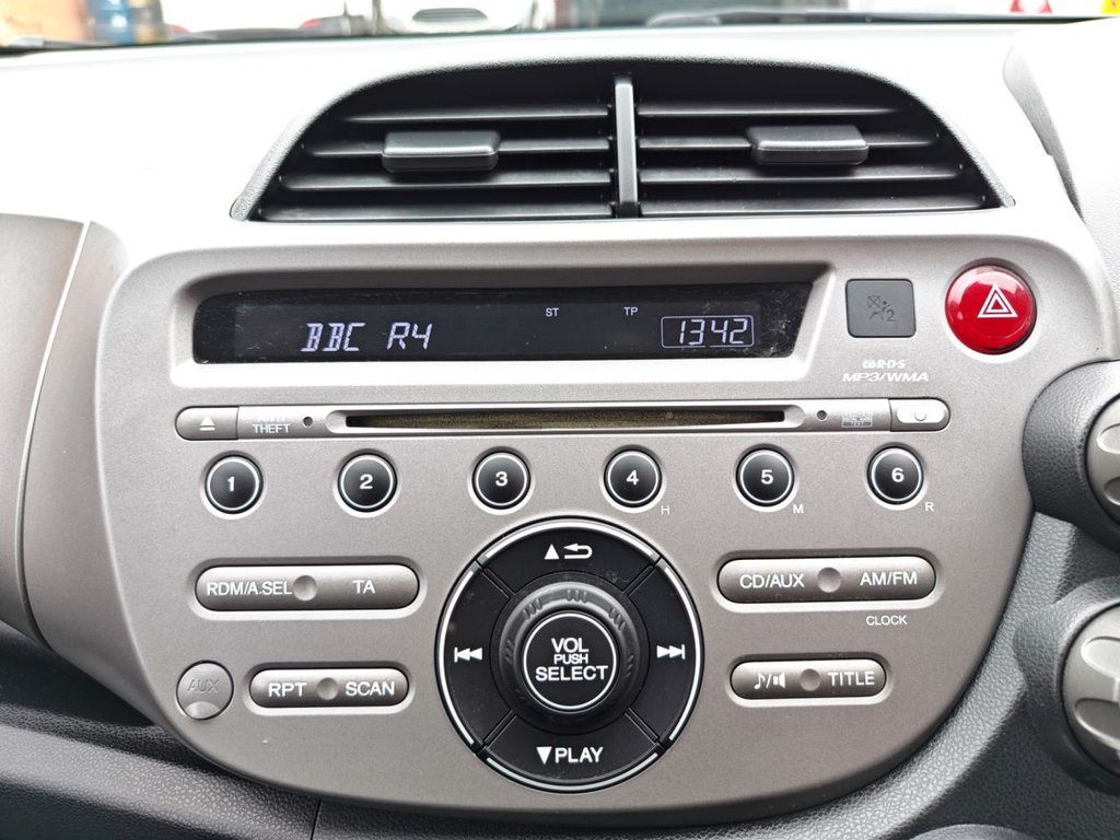 Used Honda Jazz 2009 for sale - 77693557: Photo 28