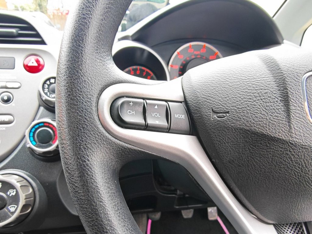 Used Honda Jazz 2009 for sale - 77693557: Photo 29