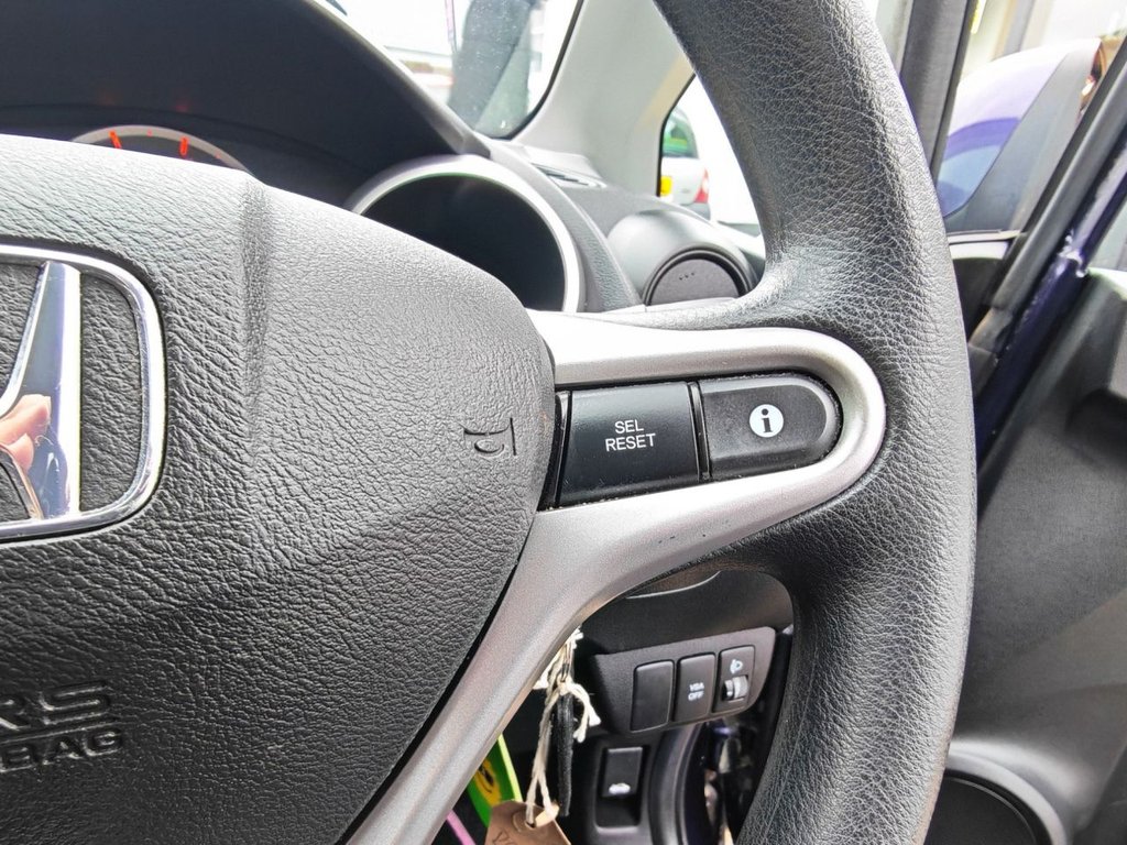 Used Honda Jazz 2009 for sale - 77693557: Photo 30