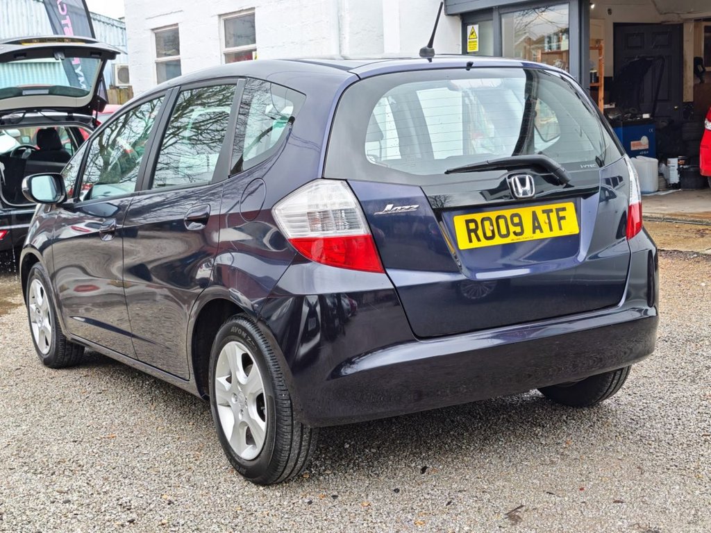Used Honda Jazz 2009 for sale - 77693557: Photo 5