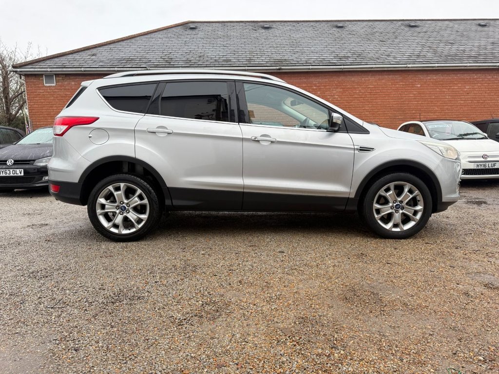 Used Ford Kuga 2015 for sale - 77153706: Photo 10