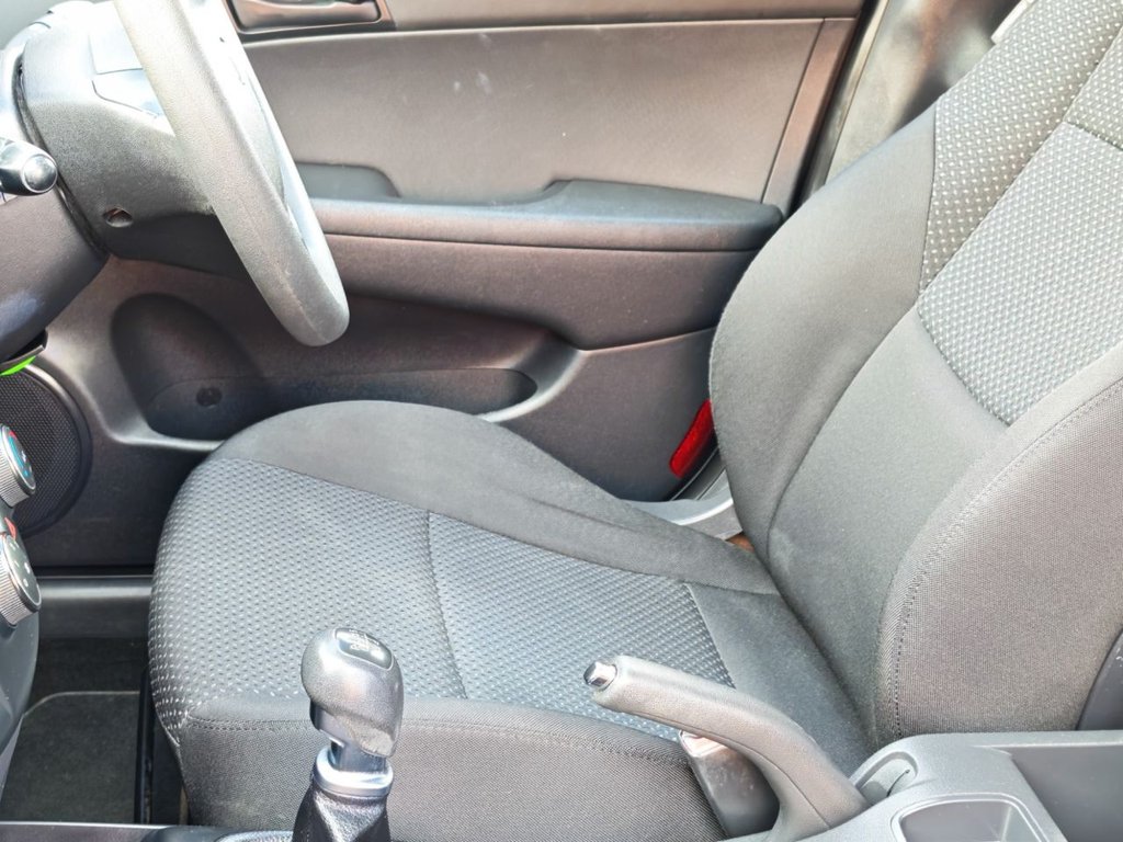 Used Hyundai i30 2011 for sale - 78059610: Photo 19