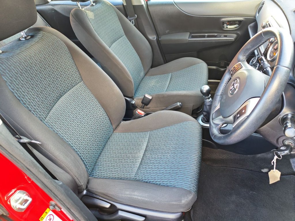 Used Toyota Yaris 2012 for sale - 77891188: Photo 17