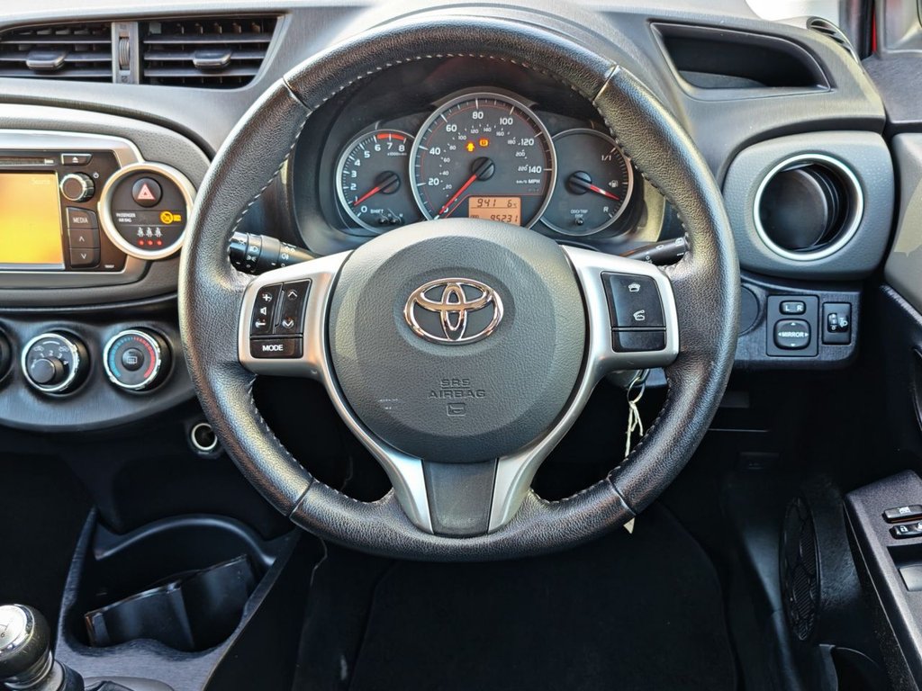 Used Toyota Yaris 2012 for sale - 77891188: Photo 19