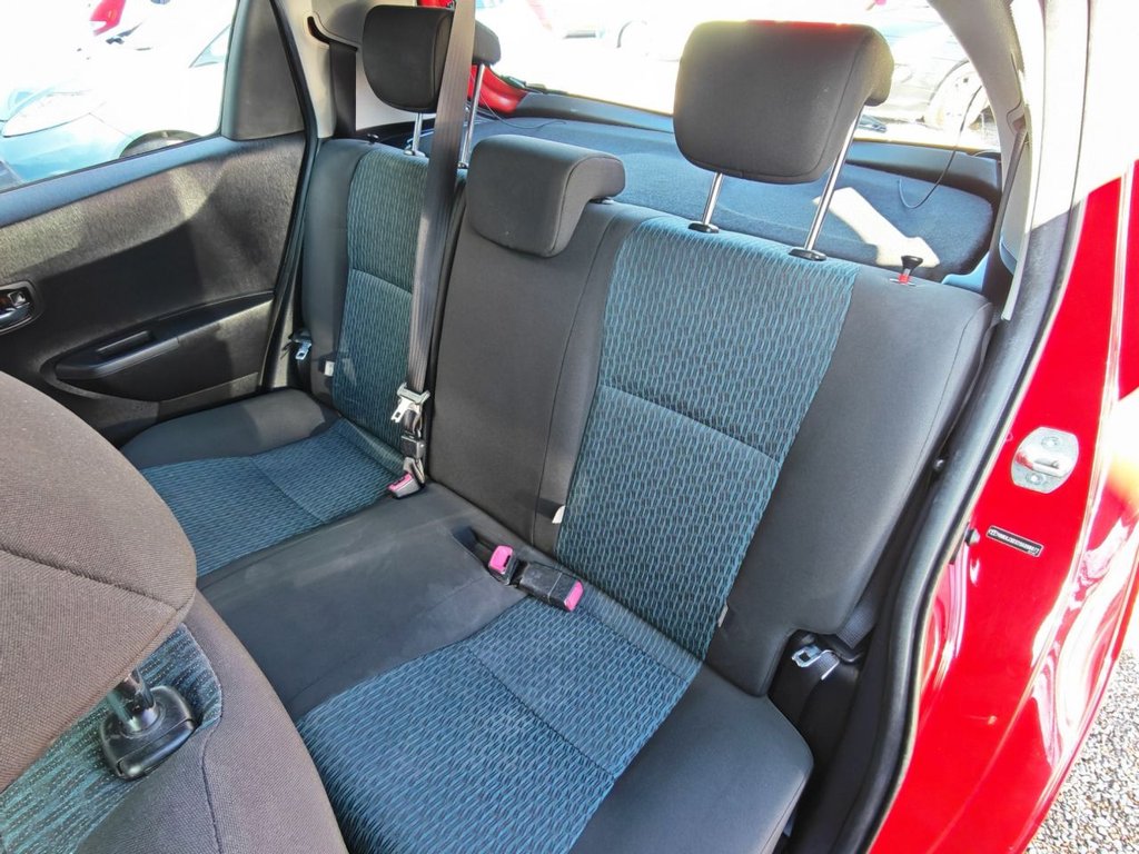 Used Toyota Yaris 2012 for sale - 77891188: Photo 22