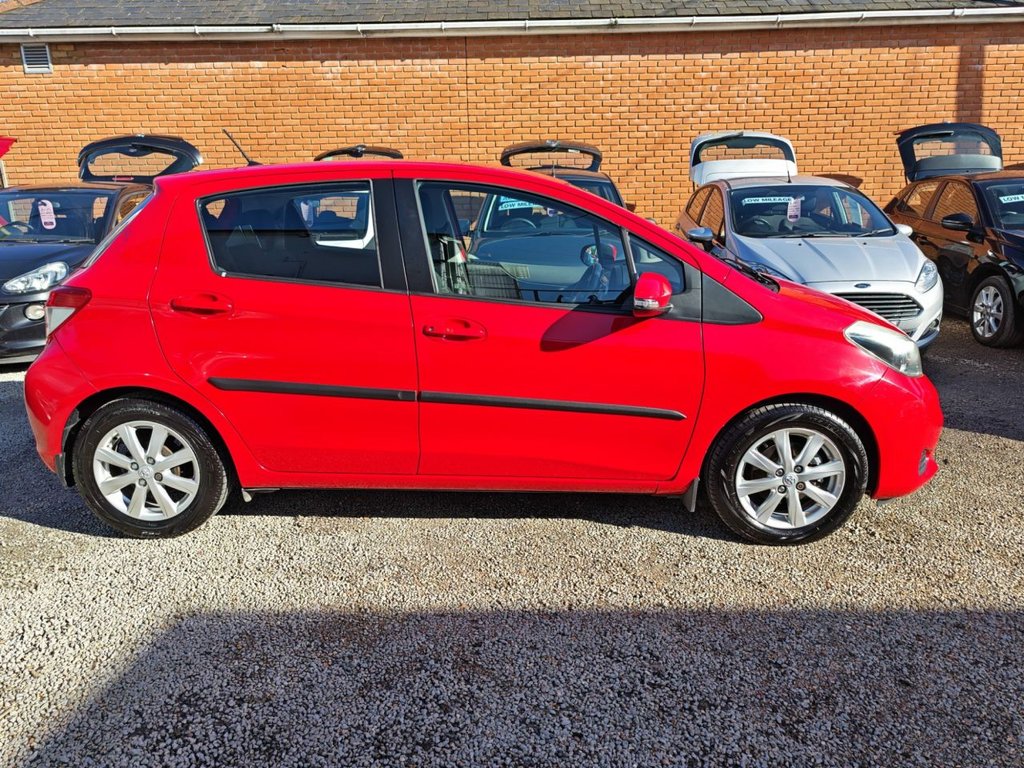 Used Toyota Yaris 2012 for sale - 77891188: Photo 9