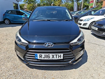 Used Hyundai i20 2016 for sale - 79187169: Photo