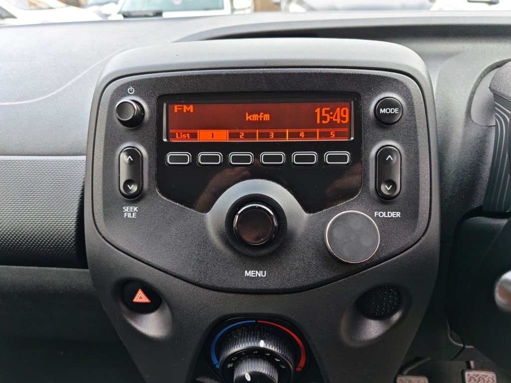 Used Toyota AYGO 2018 for sale - 76439101: Photo 24