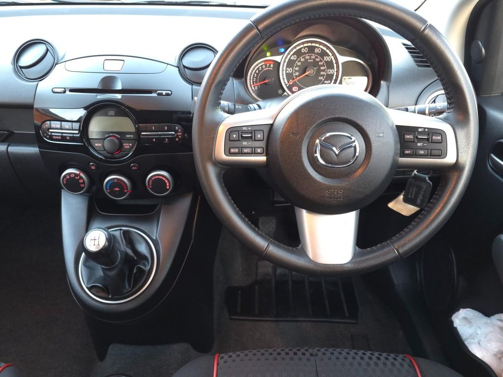 Used Mazda Mazda2 2011 for sale - 77841321: Photo 17