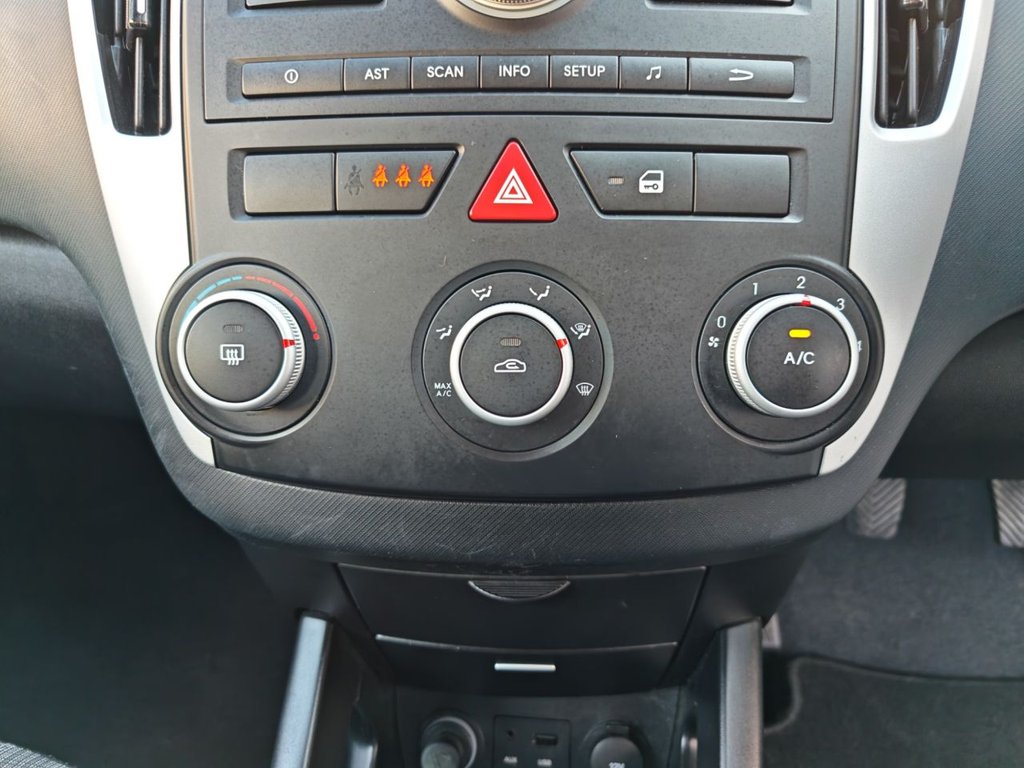 Used Kia Ceed 2011 for sale - 76642426: Photo 28