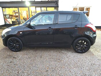 Used Suzuki Swift 2016 for sale - 77007645: Photo