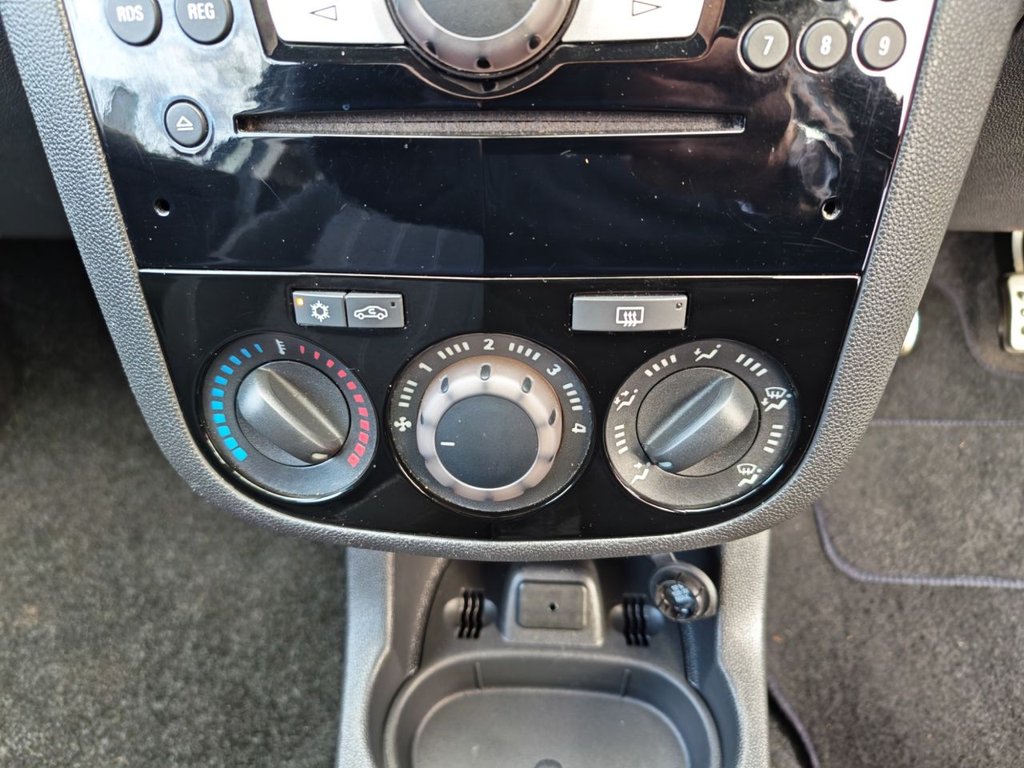 Used Vauxhall Corsa 2014 for sale - 77384129: Photo 28