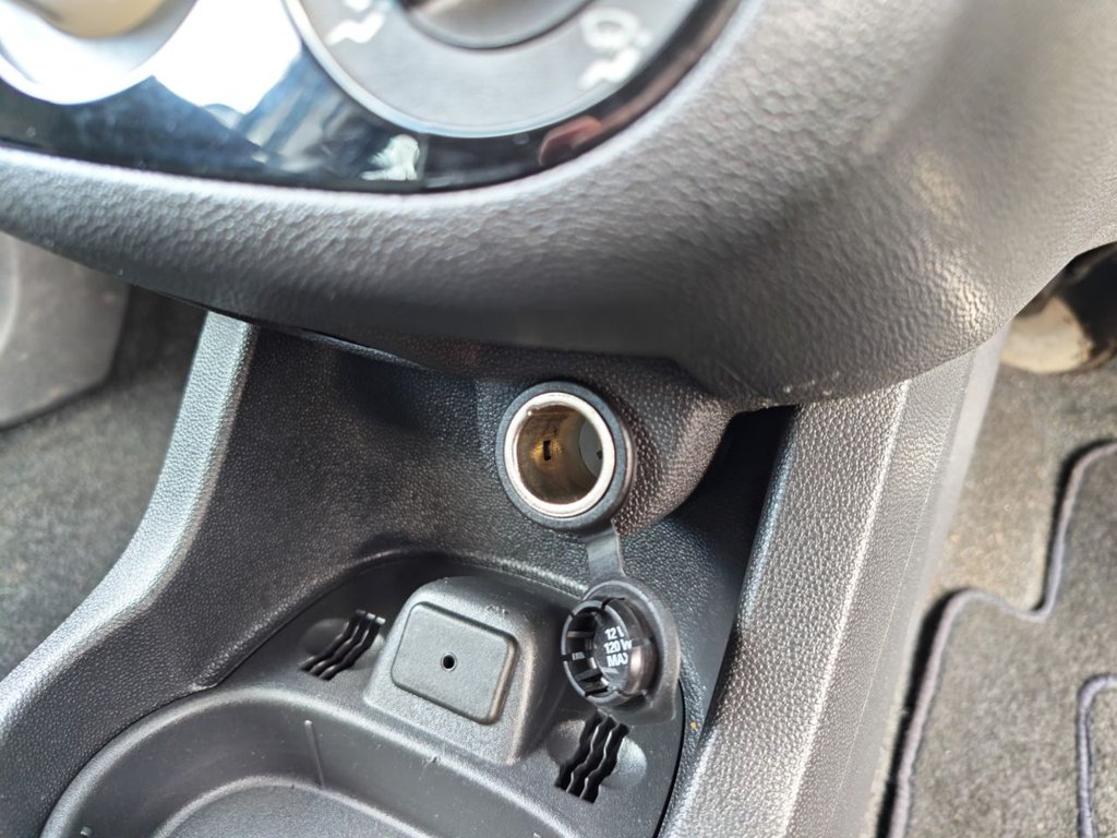 Used Vauxhall Corsa 2014 for sale - 77384129: Photo 31