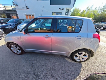 Used Suzuki Swift 2007 for sale - 78377381: Photo