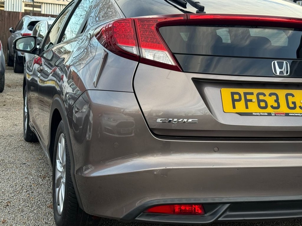 Used Honda Civic 2014 for sale - 76717153: Photo 5