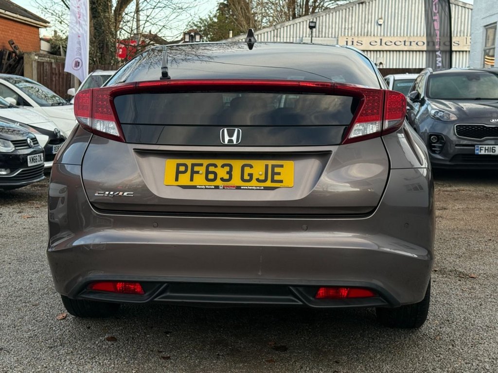 Used Honda Civic 2014 for sale - 76717153: Photo 6