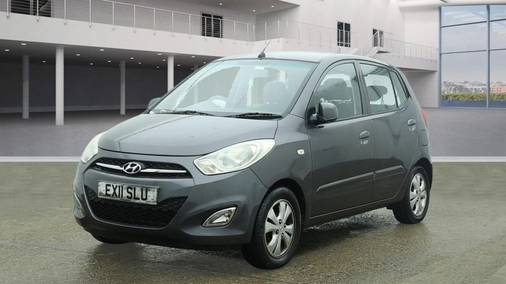 Used Hyundai i10 2011 for sale - 77785983: Photo 2
