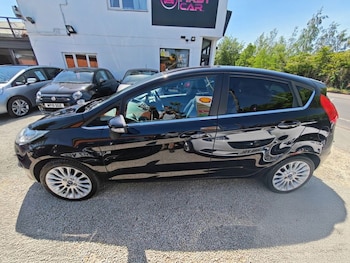 Used Ford Fiesta 2011 for sale - 78671865: Photo