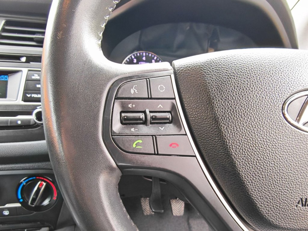 Used Hyundai i20 2018 for sale - 77631582: Photo 29