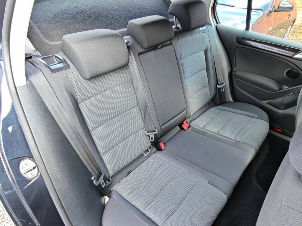 Used Volkswagen Golf 2010 for sale - 78068492: Photo 18