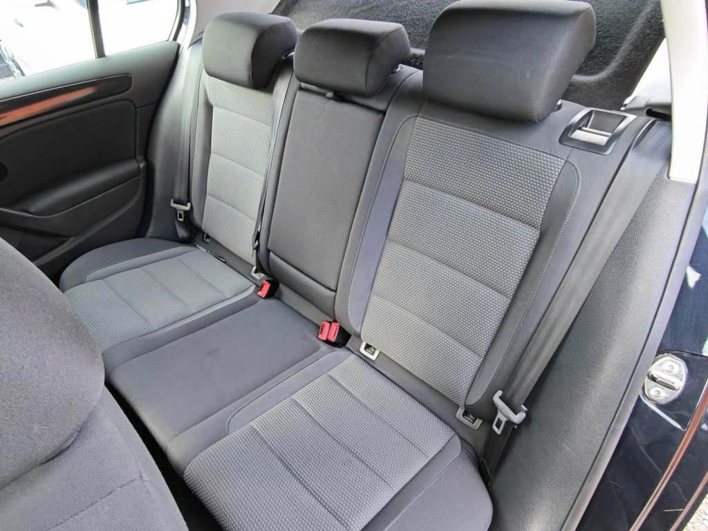 Used Volkswagen Golf 2010 for sale - 78068492: Photo 19