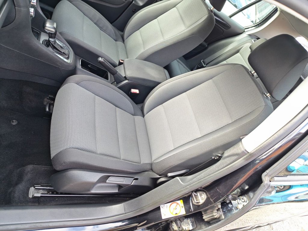 Used Volkswagen Golf 2010 for sale - 78068492: Photo 22