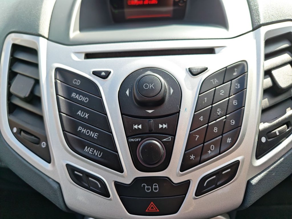 Used Ford Fiesta 2010 for sale - 78029967: Photo 26