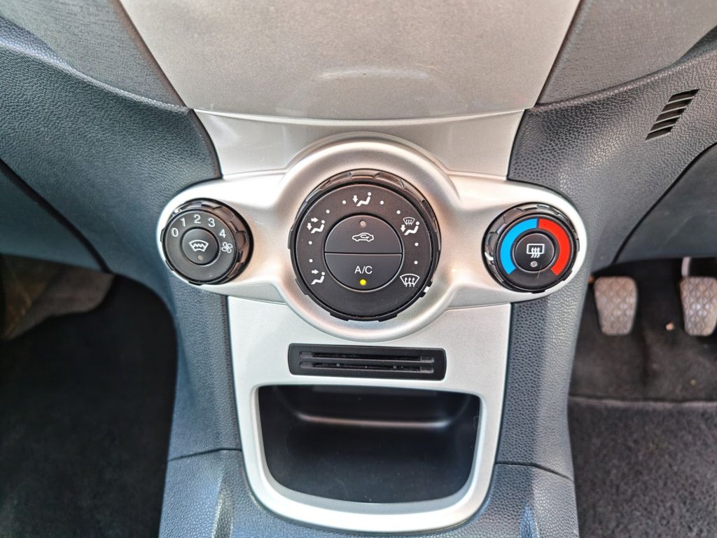 Used Ford Fiesta 2010 for sale - 78029967: Photo 29