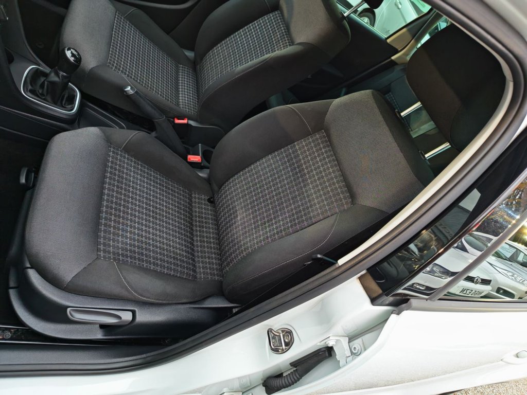 Used Volkswagen Polo 2016 for sale - 76496534: Photo 24