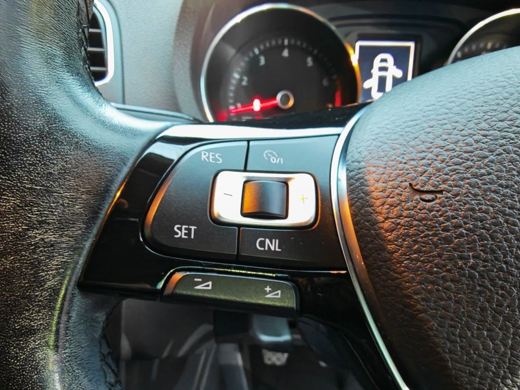 Used Volkswagen Polo 2016 for sale - 76496534: Photo 33