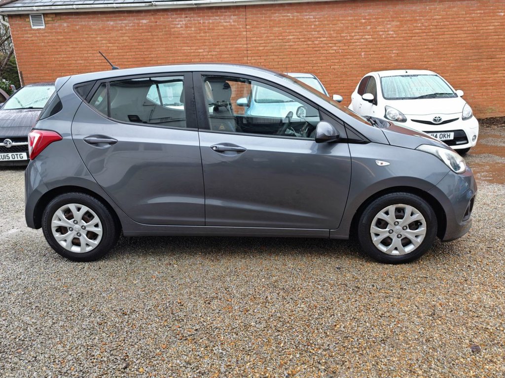 Used Hyundai i10 2014 for sale - 77693401: Photo 10