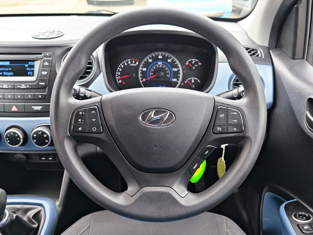 Used Hyundai i10 2014 for sale - 77693401: Photo 18