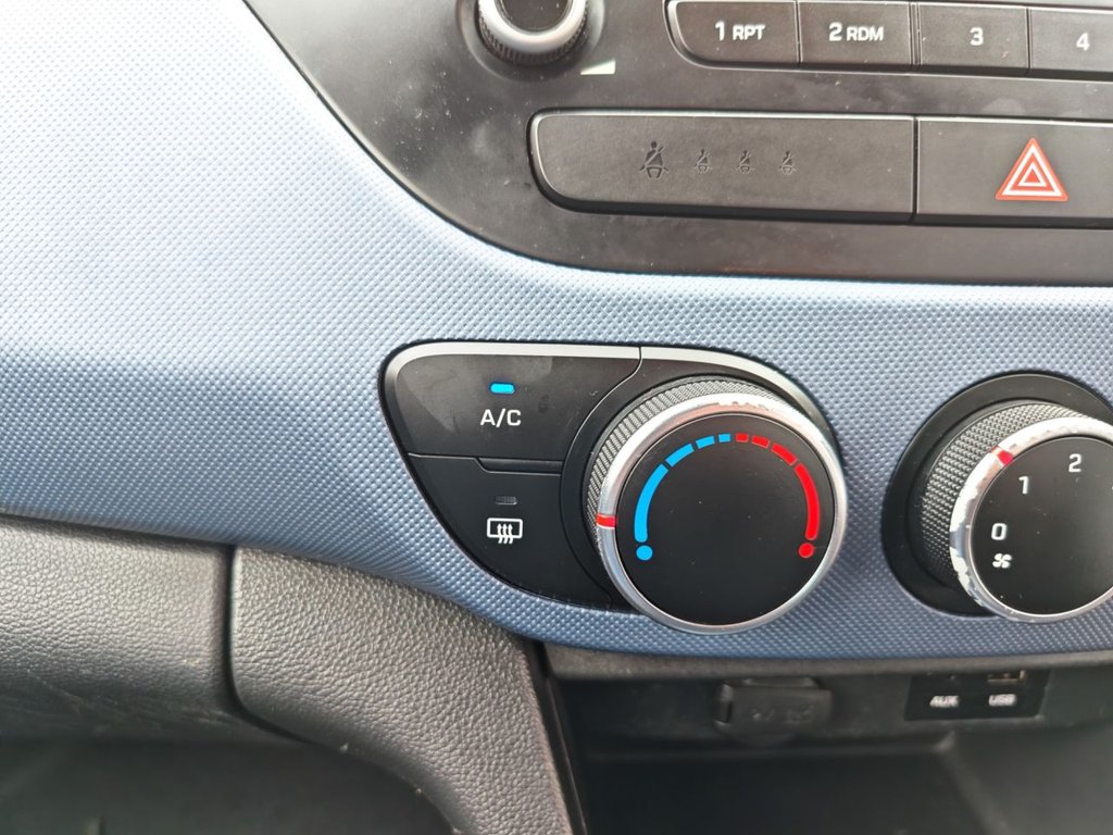 Used Hyundai i10 2014 for sale - 77693401: Photo 29