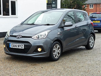 Used Hyundai i10 2014 for sale - 77693401: Photo