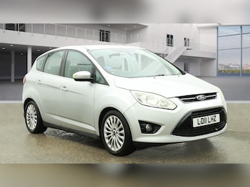 2011 (11) - 1.6 Titanium 5dr