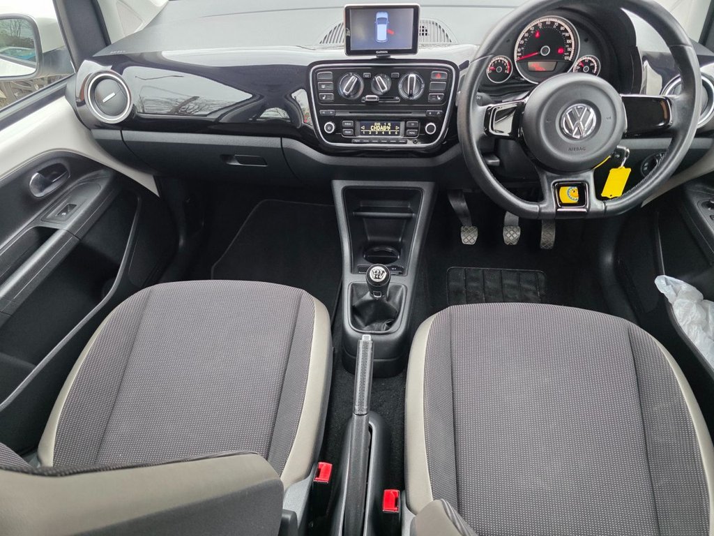 Used Volkswagen up! 2014 for sale - 78102651: Photo 19