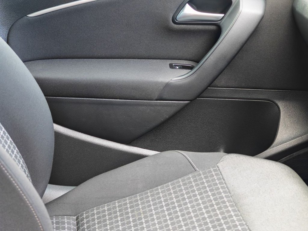 Used Volkswagen Polo 2016 for sale - 76367965: Photo 26