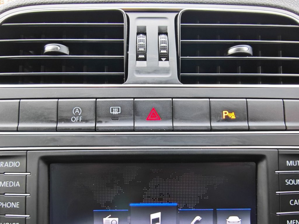 Used Volkswagen Polo 2016 for sale - 76367965: Photo 31