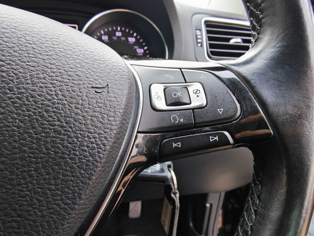 Used Volkswagen Polo 2016 for sale - 76367965: Photo 35