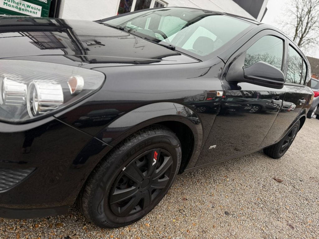 Used Vauxhall Astra 2010 for sale - 77133581: Photo 12