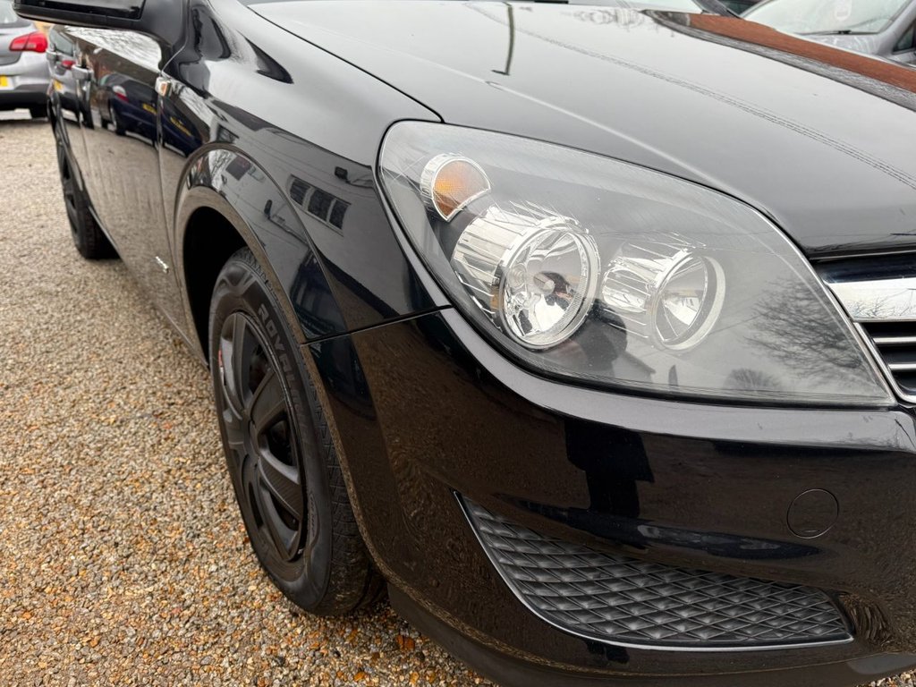 Used Vauxhall Astra 2010 for sale - 77133581: Photo 13