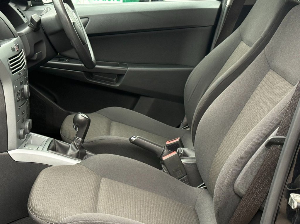 Used Vauxhall Astra 2010 for sale - 77133581: Photo 17