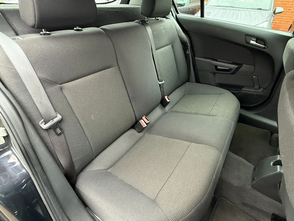 Used Vauxhall Astra 2010 for sale - 77133581: Photo 20